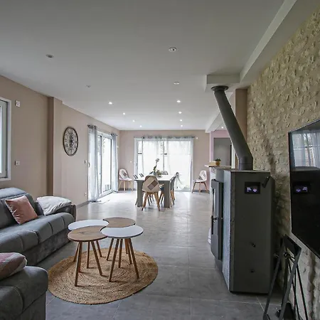 Holiday home Kokana Modern *